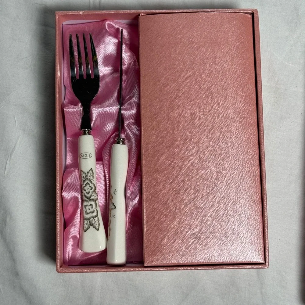 MGS Germany Fruit Fork Knife Set Unisex OS White NEW Floral Porcelain 12pc